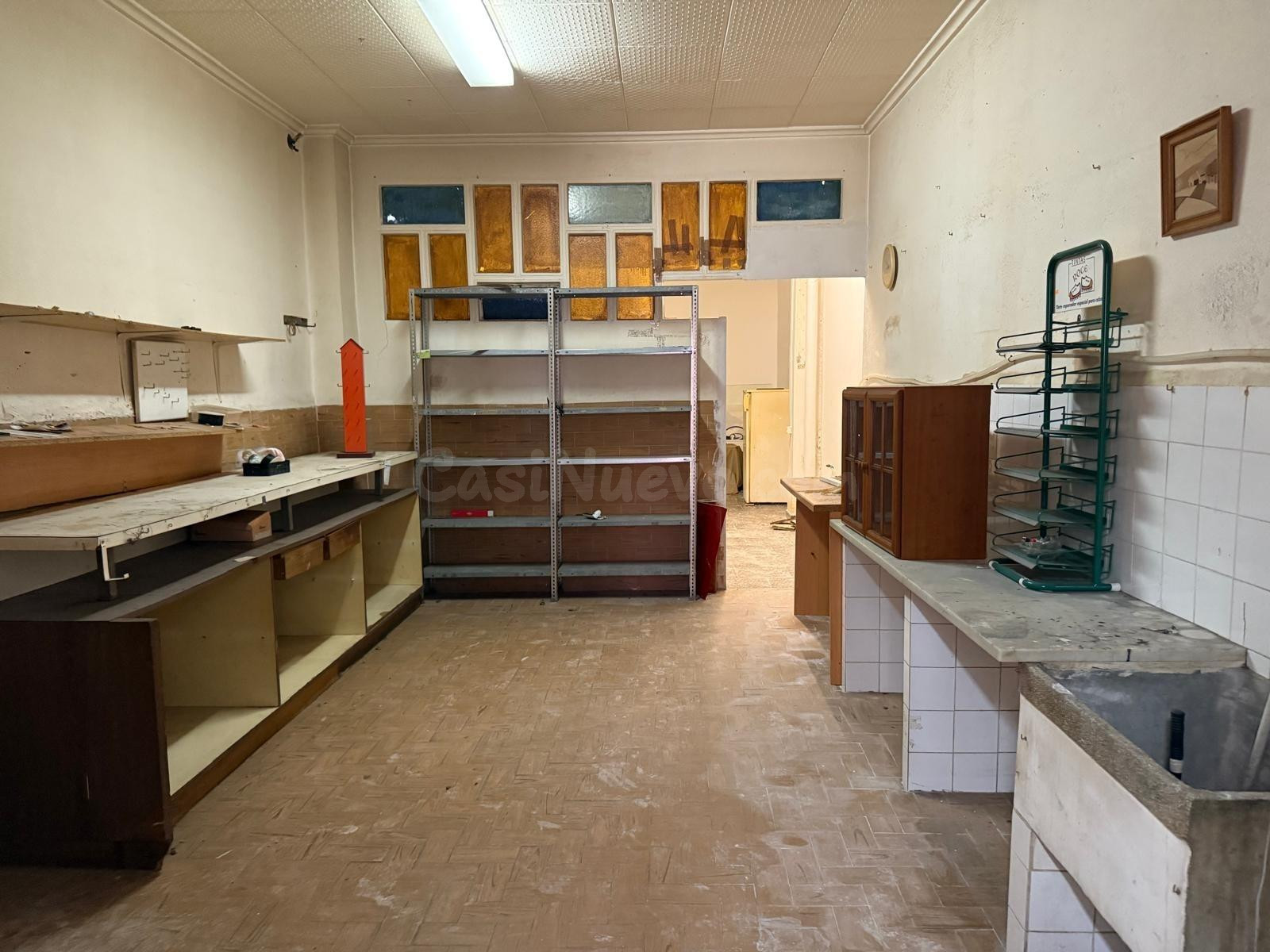 LOCAL CENTRICO