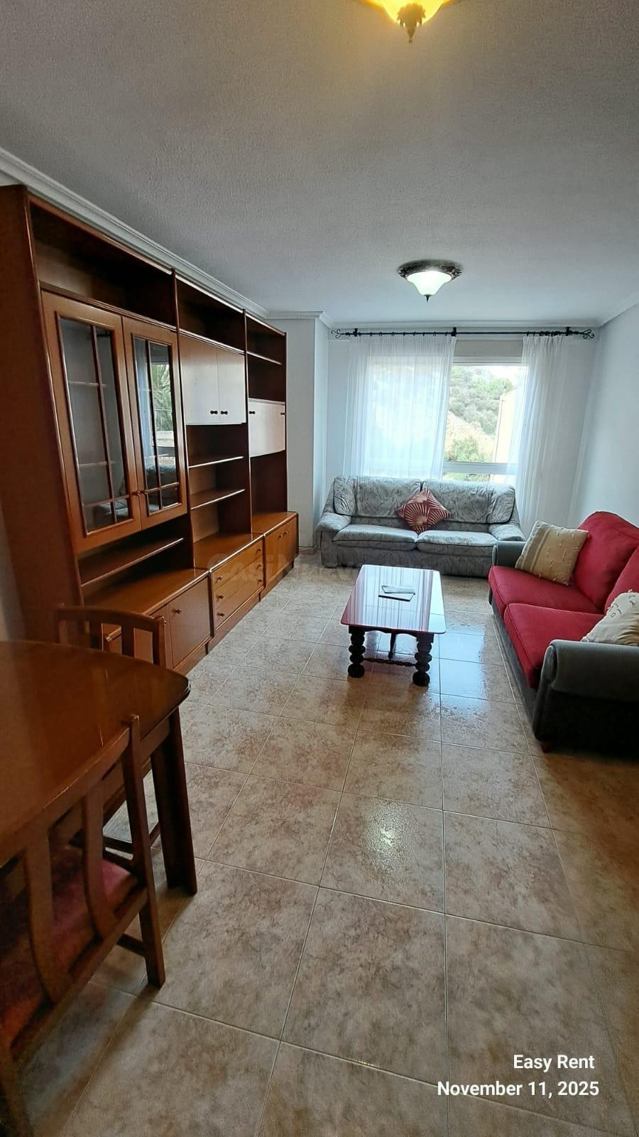 ¡Vive a pasos del mar en Alicante! Piso moderno en Raval Roi - foto 2
