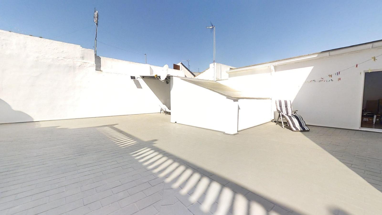 CASA EN UNA SOLA PLANTA BAJA  CON ENCANTO EN PLENO CENTRO DE - foto 4