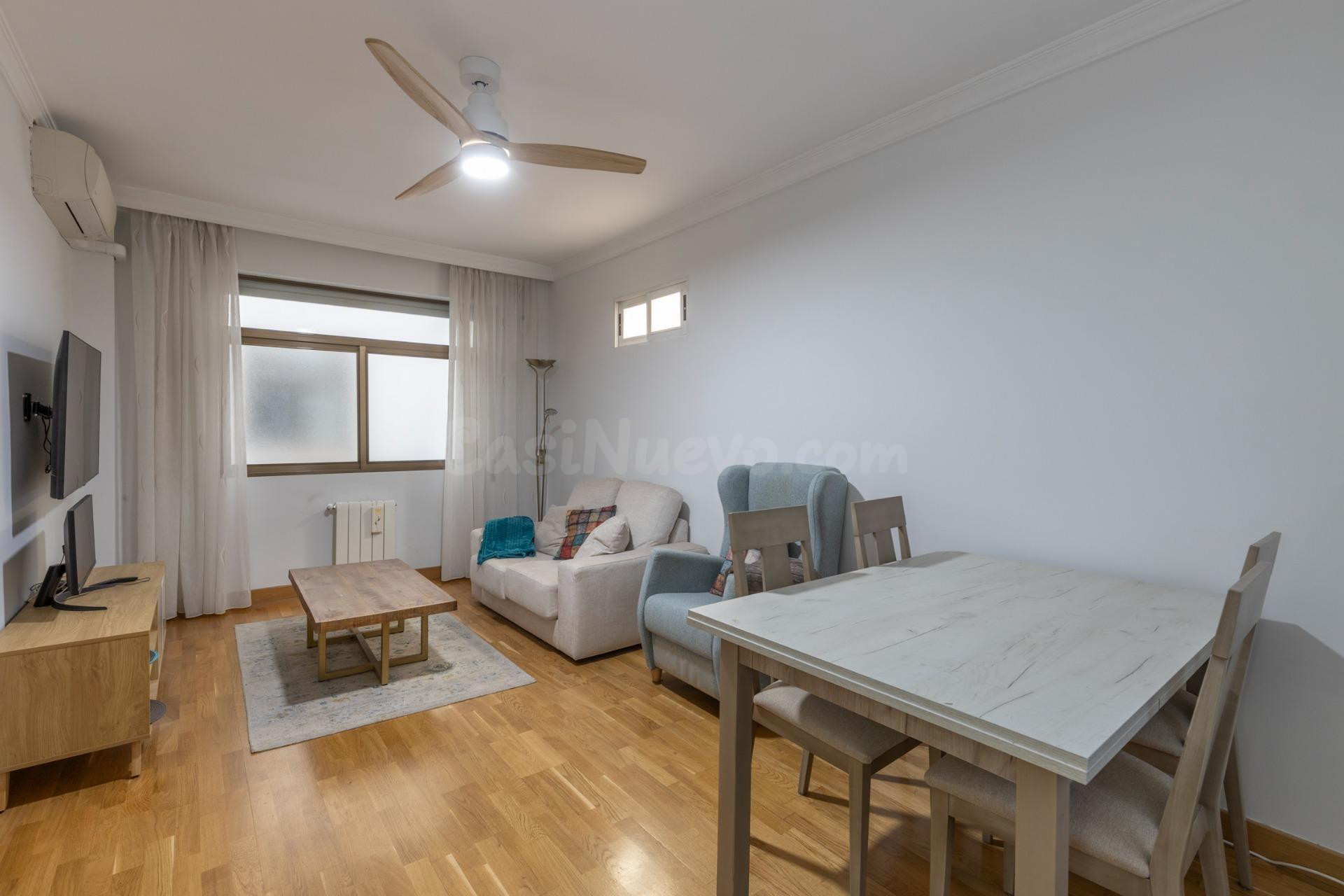 MAGNIFICA VIVIENDA JUNTO A CALLE TABLAS - foto 3