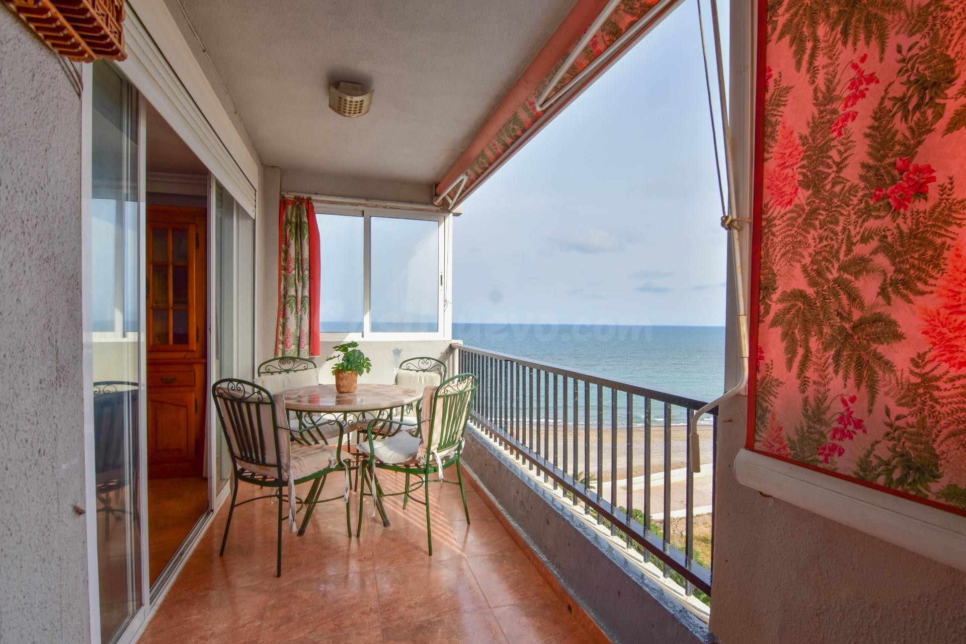 APARTAMENTO DE ALQUILER TEMPORAL EN LA PLAYA DEL PUIG - foto 4