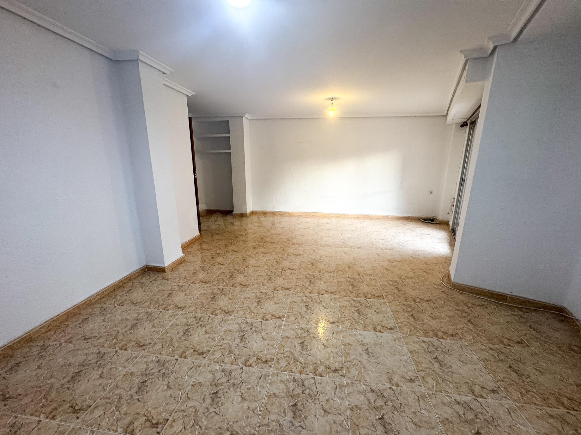 Piso céntrico en alquiler en Alboraya - foto 3