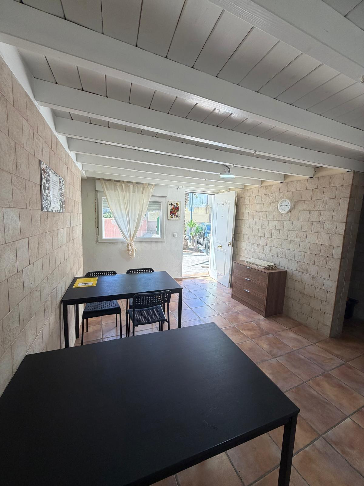 habitaciones en alquiler junto a la Facultad de Guajara – La - foto 4