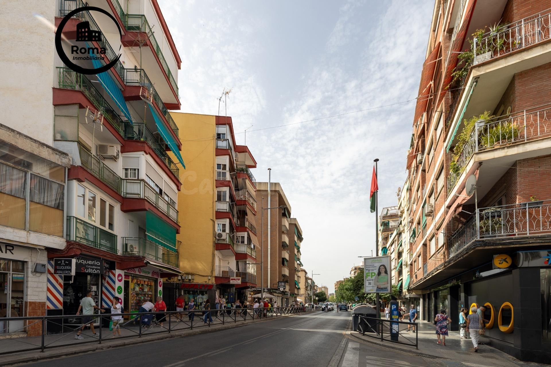 Tu próximo hogar te espera en la Avenida de Dílar - foto 2
