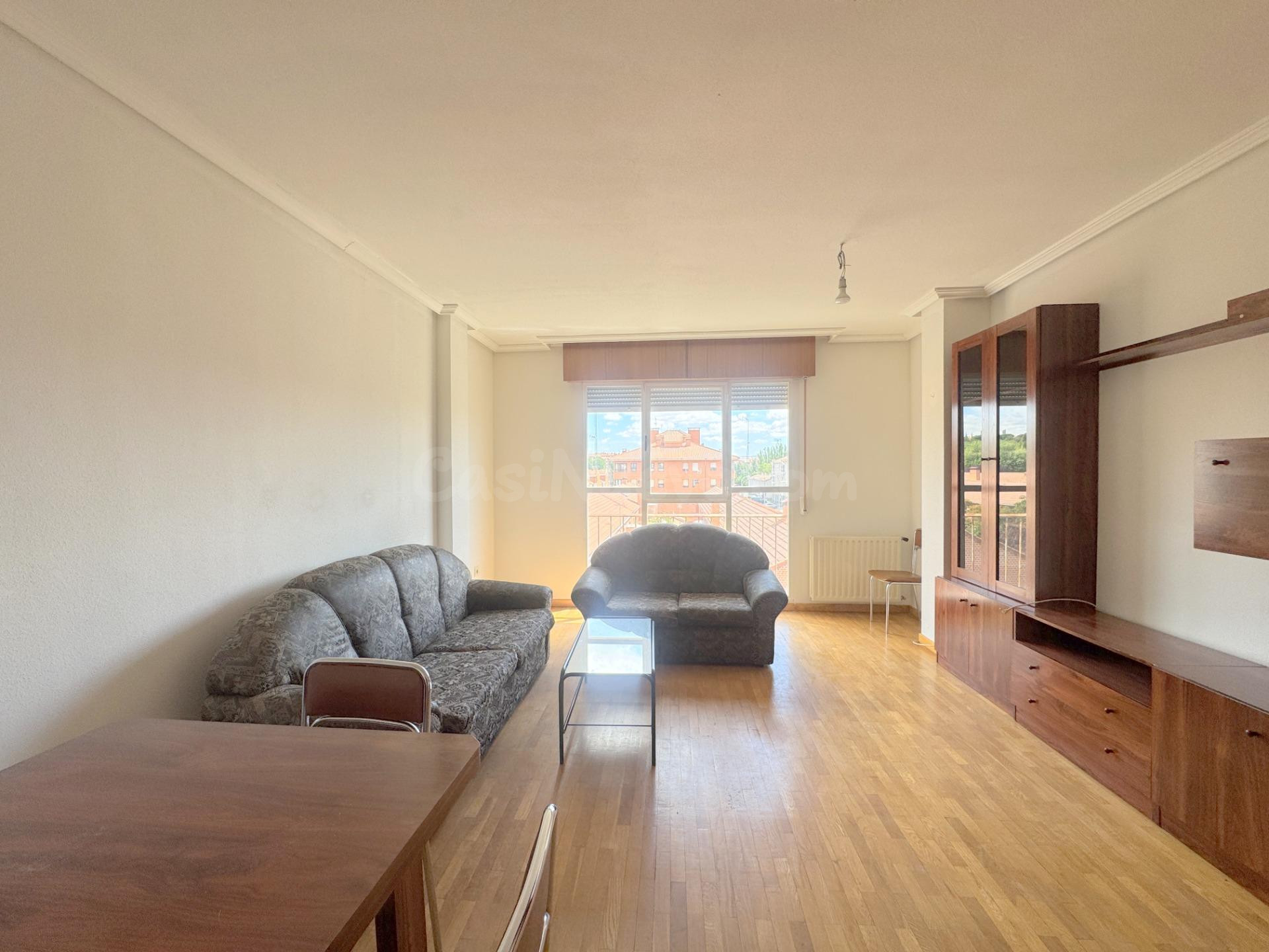 Amplio y acogedor piso en Sur, Ávila