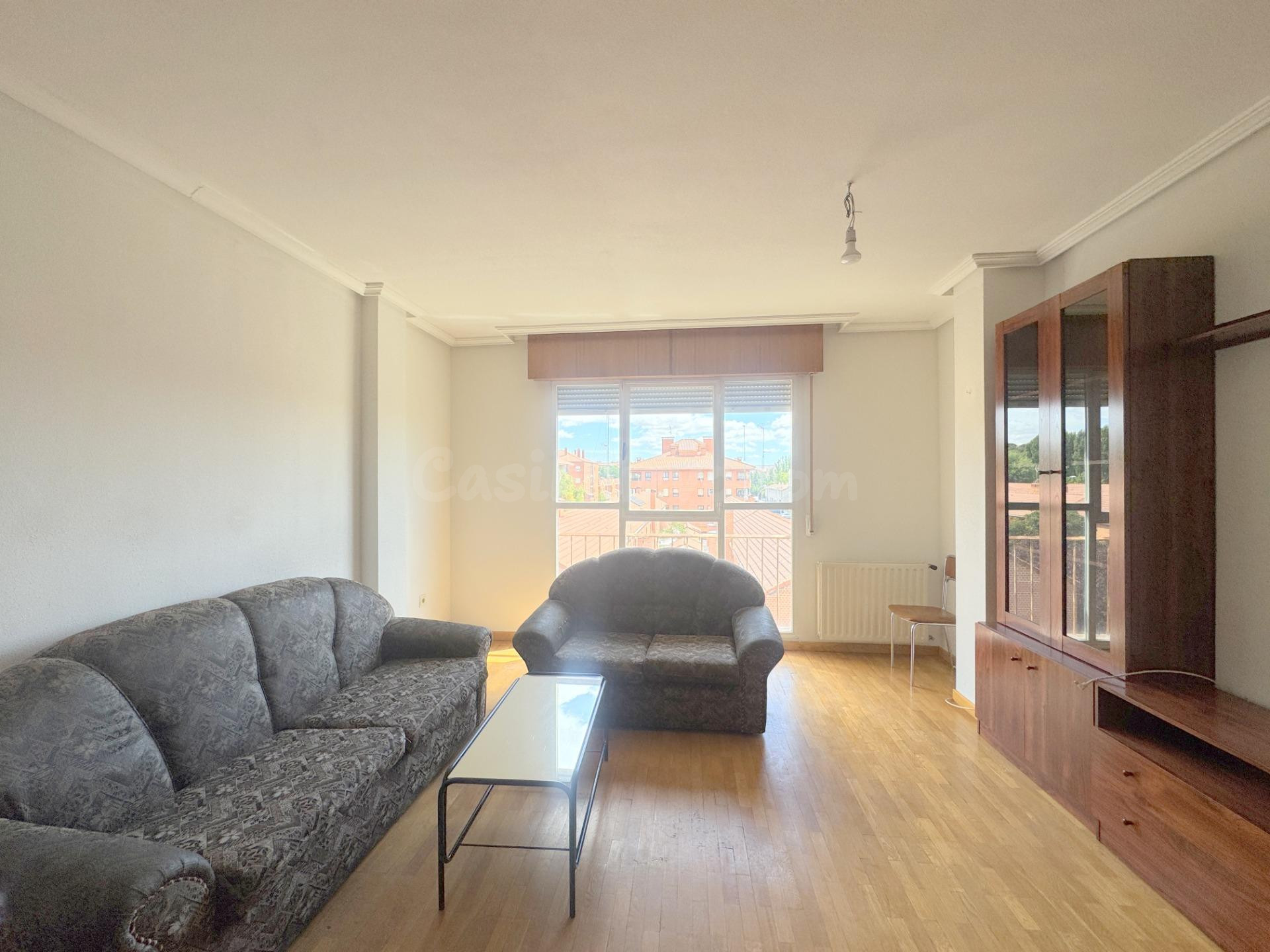 Amplio y acogedor piso en Sur, Ávila - foto 2
