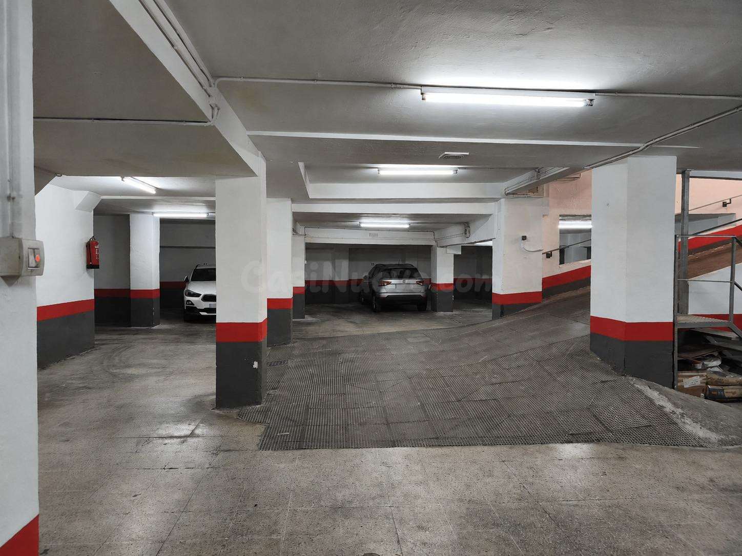 Plazas de garaje en venta – Calle Buenos Aires, Granada