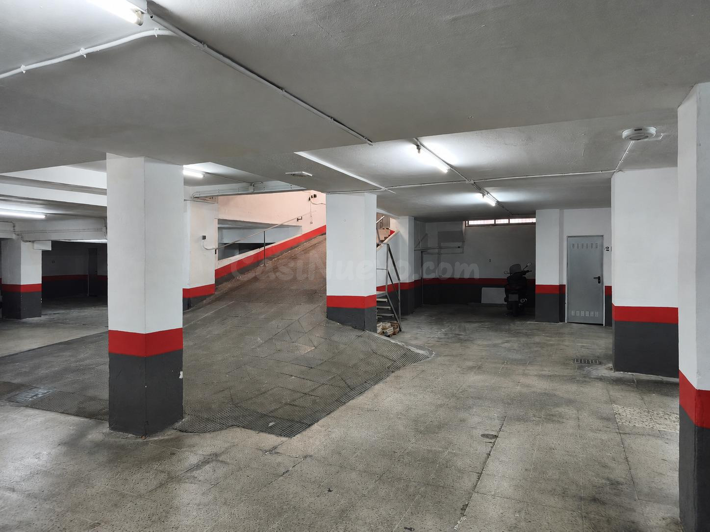 Plazas de garaje en venta – Calle Buenos Aires, Granada - foto 2