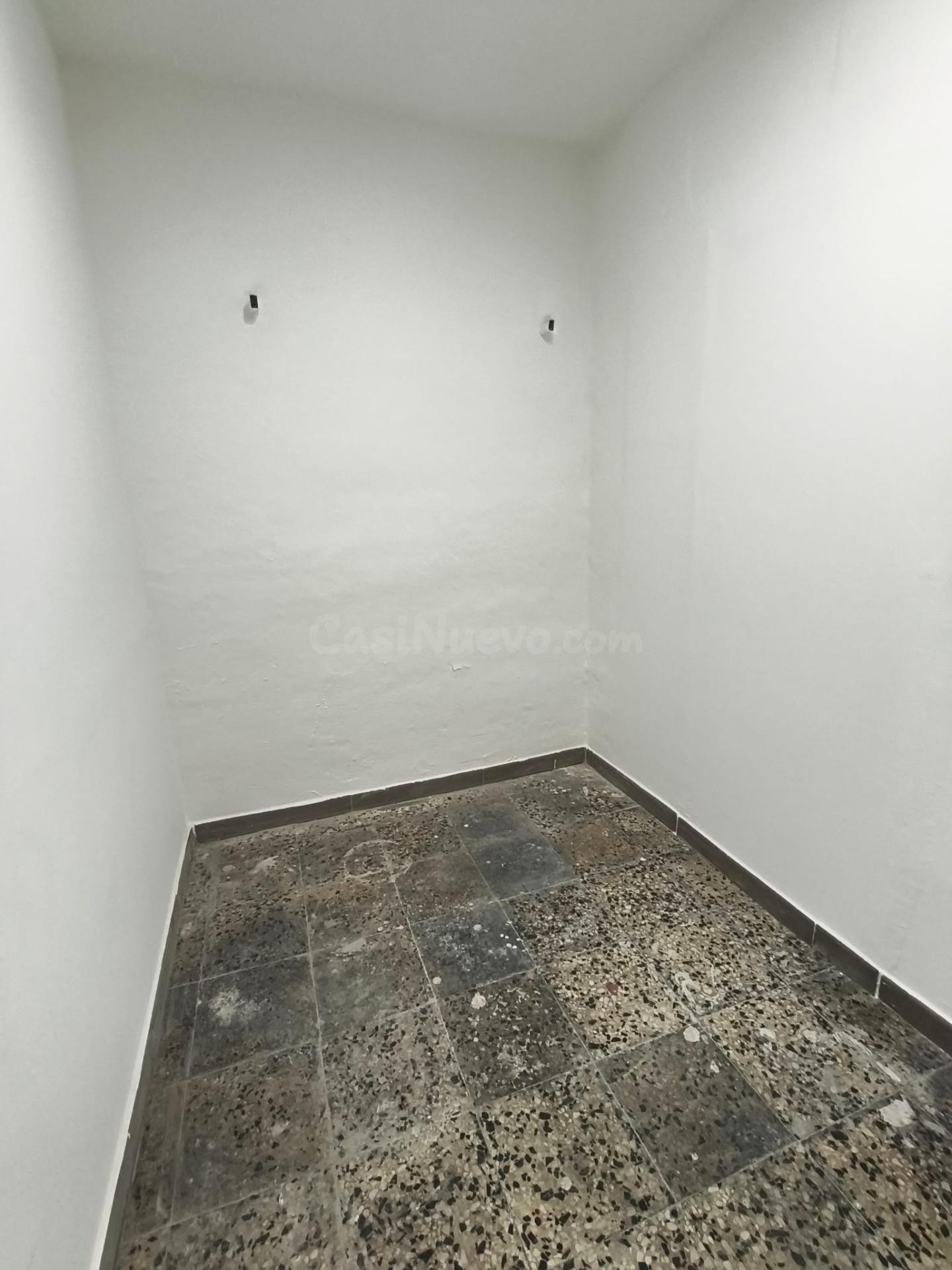 Se vende trastero en calle Buenos Aires - Camino de Ronda - foto 4