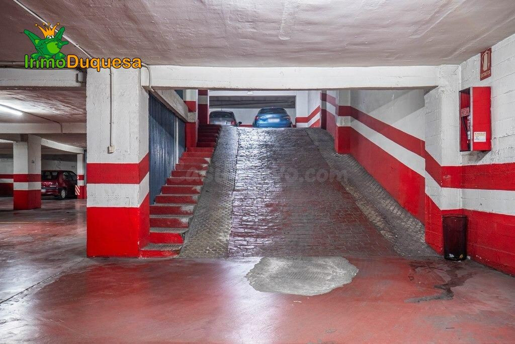 3 PLAZAS DE APARCAMIENTO juntas en Pedro Antonio de Alarcón. - foto 3
