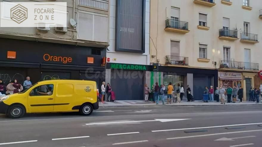 ESTUPENDO LOCAL EN PLENO CENTRO DE MÁLAGA - foto 5