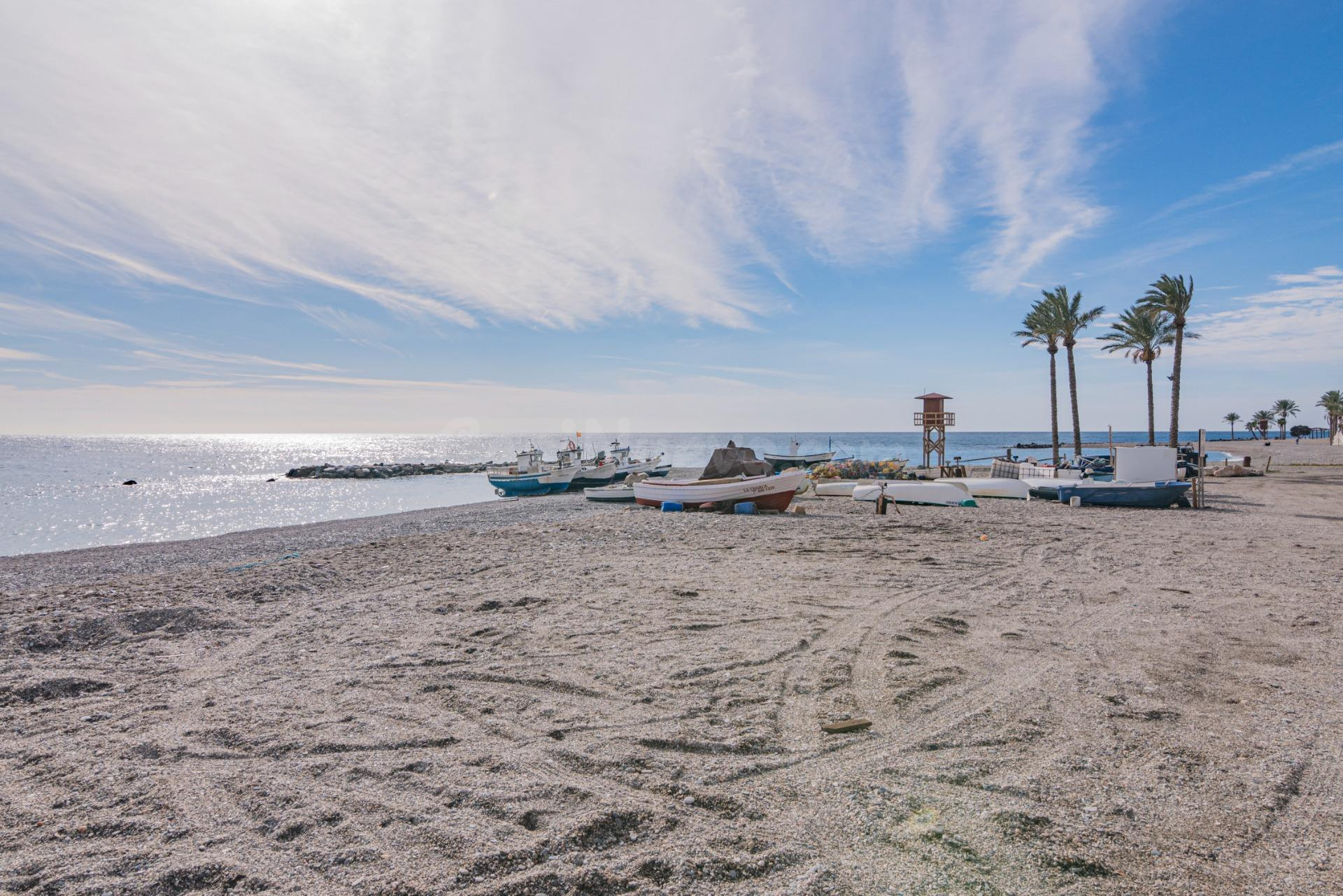 Piso en Venta en Castell de Ferro - foto 3