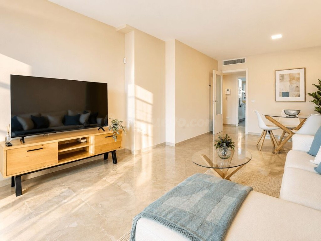 Apartamento en Alquiler en San Roque Cádiz - foto 5
