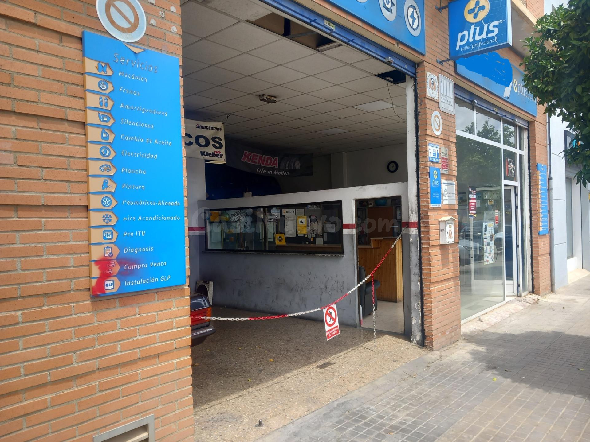 OPORTUNIDAD DE VENTA DE TALLER EN PLENO FUNCIONAMIENTO CON L - foto 2
