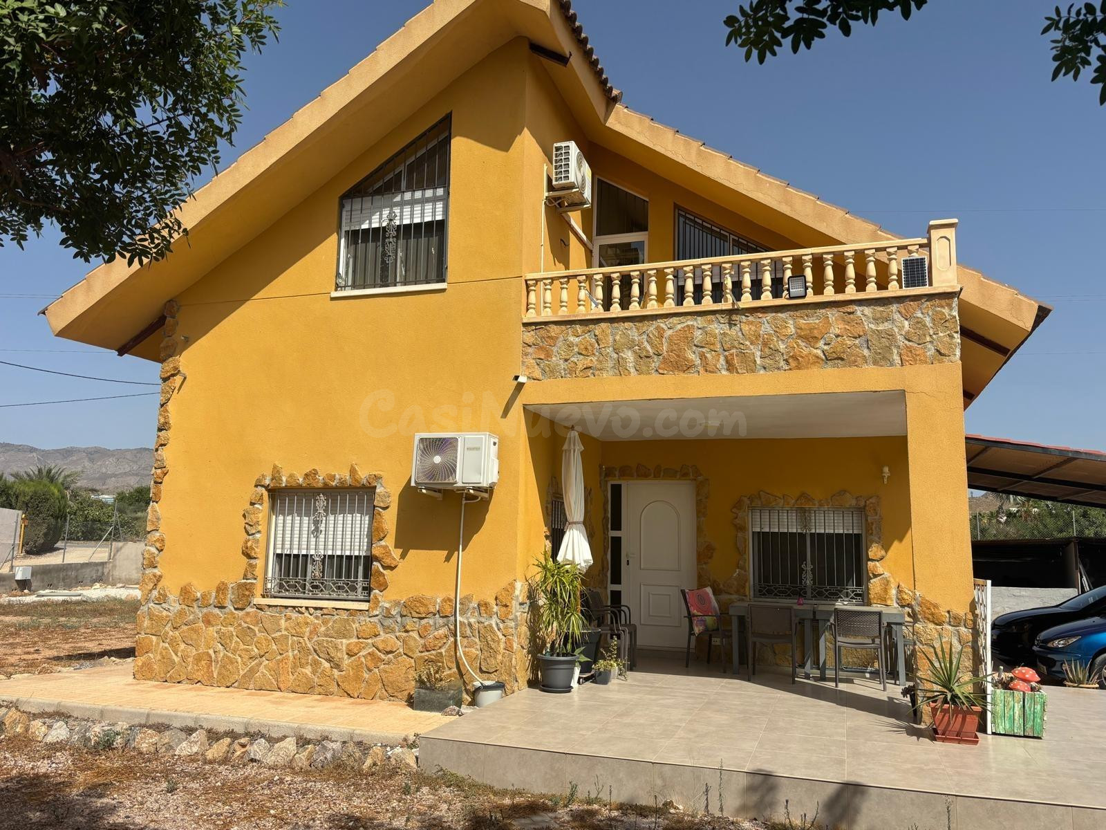 Chalet en Partida del Boch en Crevillente.