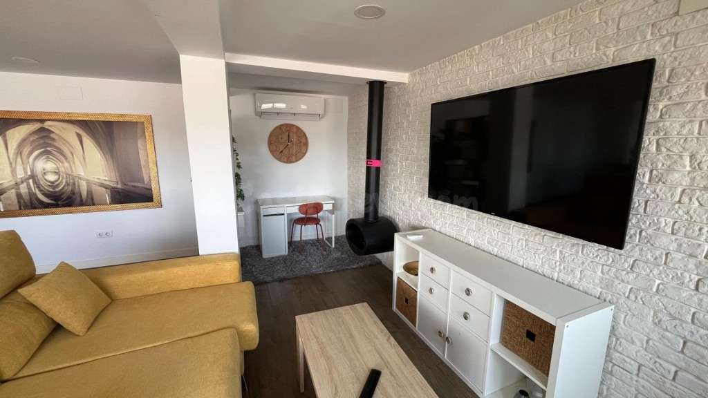 Preciosa vivienda en alquiler en Avión Cuatro Vientos - foto 4