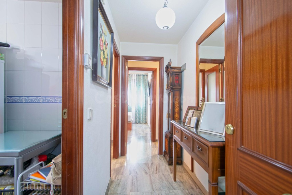 Vivienda VPO amplia y soleada en venta en Sevilla Este, haci - foto 5