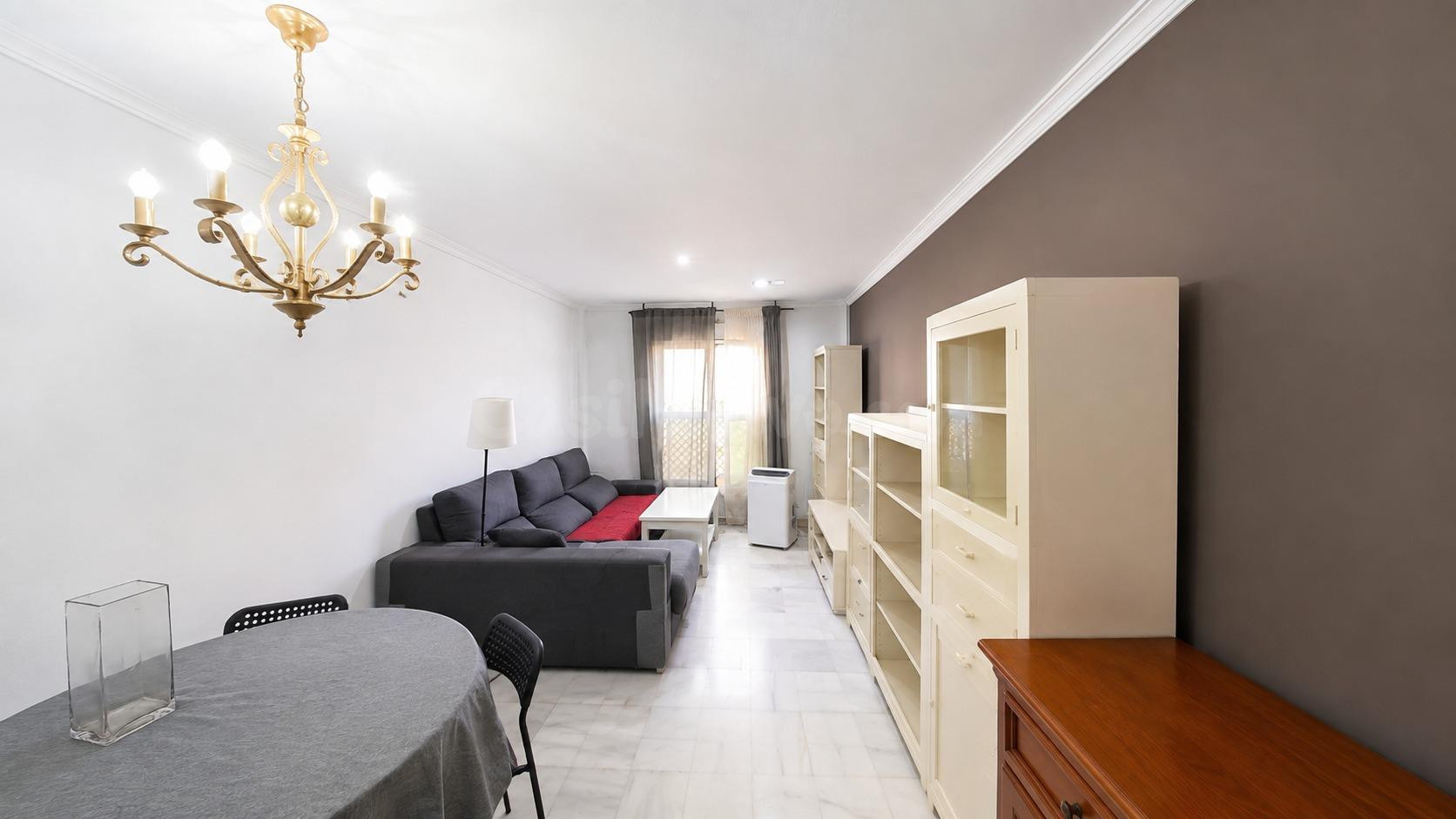 Adosada con gran potencial, terraza y vistas al mar en La Ca - foto 4