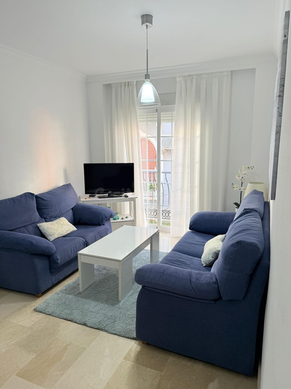 PISO ALQUILER FUENGIROLA