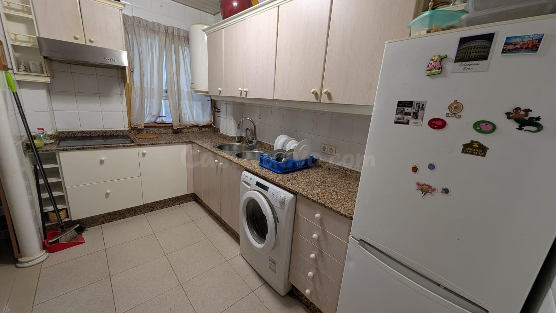 Piso de 2 Dormitorios en Son Roca, Palma - Ideal para Entrar - foto 5