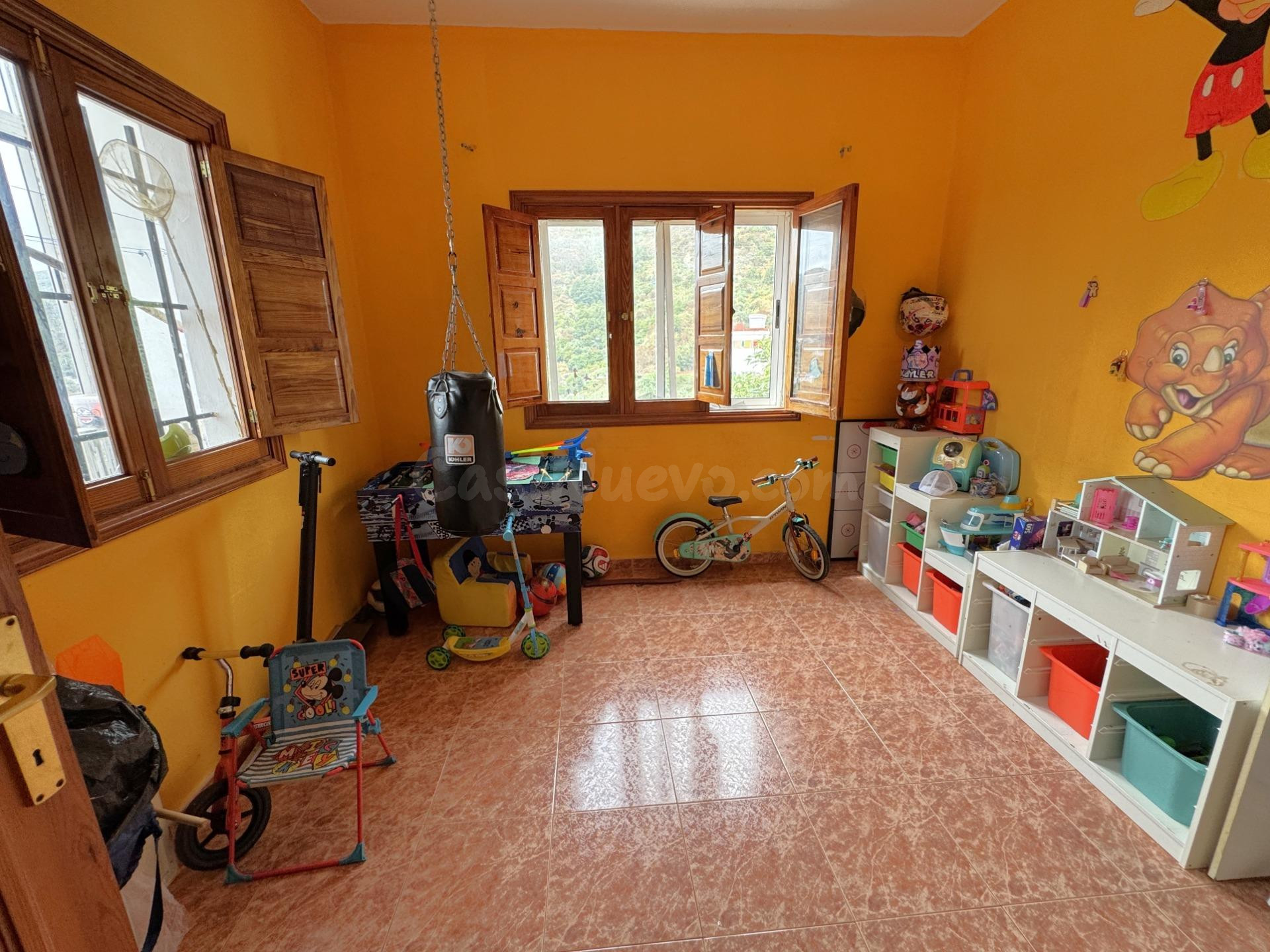 Piso exterior de 3 dormitorios en Los Llanos, Teror, a 5 min - foto 2