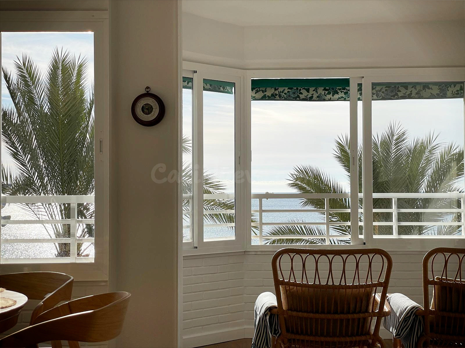 APARTAMENTO CON 3 DORMITORIOS EN PRIMERA LINEA CON VISTAS AL - foto 3