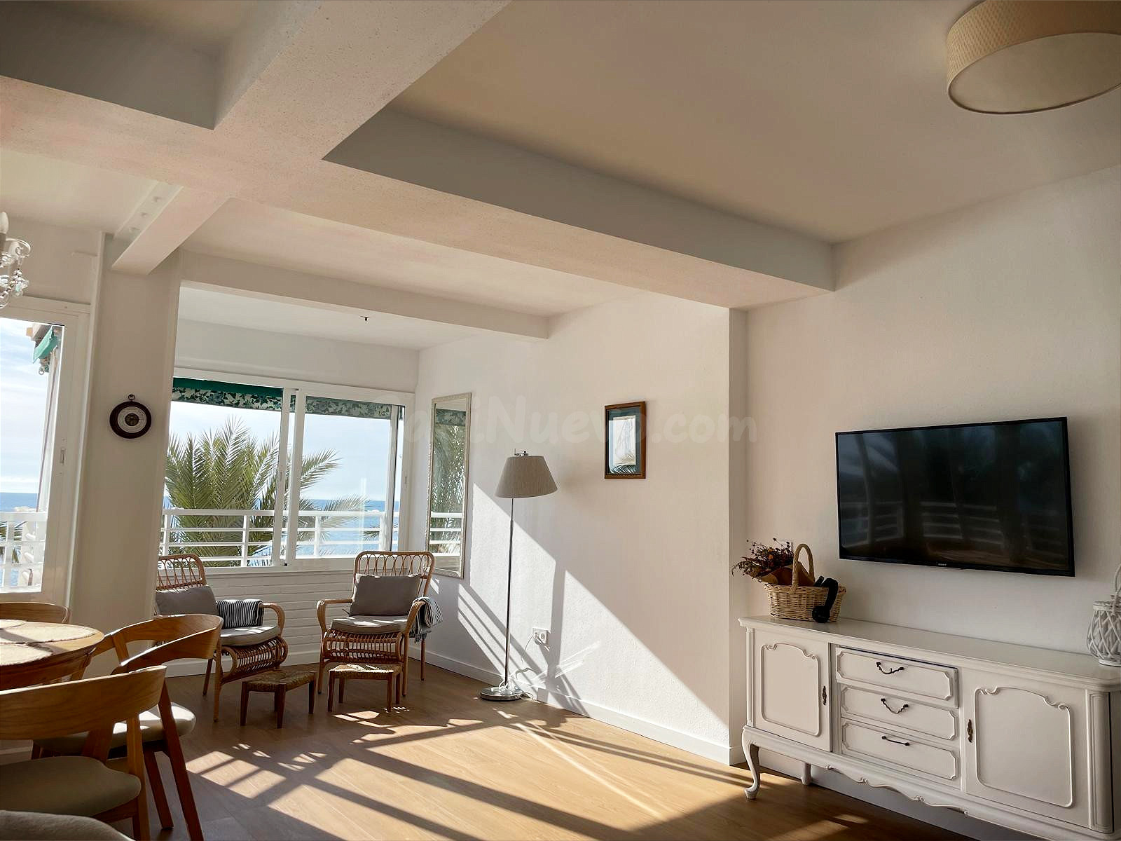 APARTAMENTO CON 3 DORMITORIOS EN PRIMERA LINEA CON VISTAS AL - foto 4