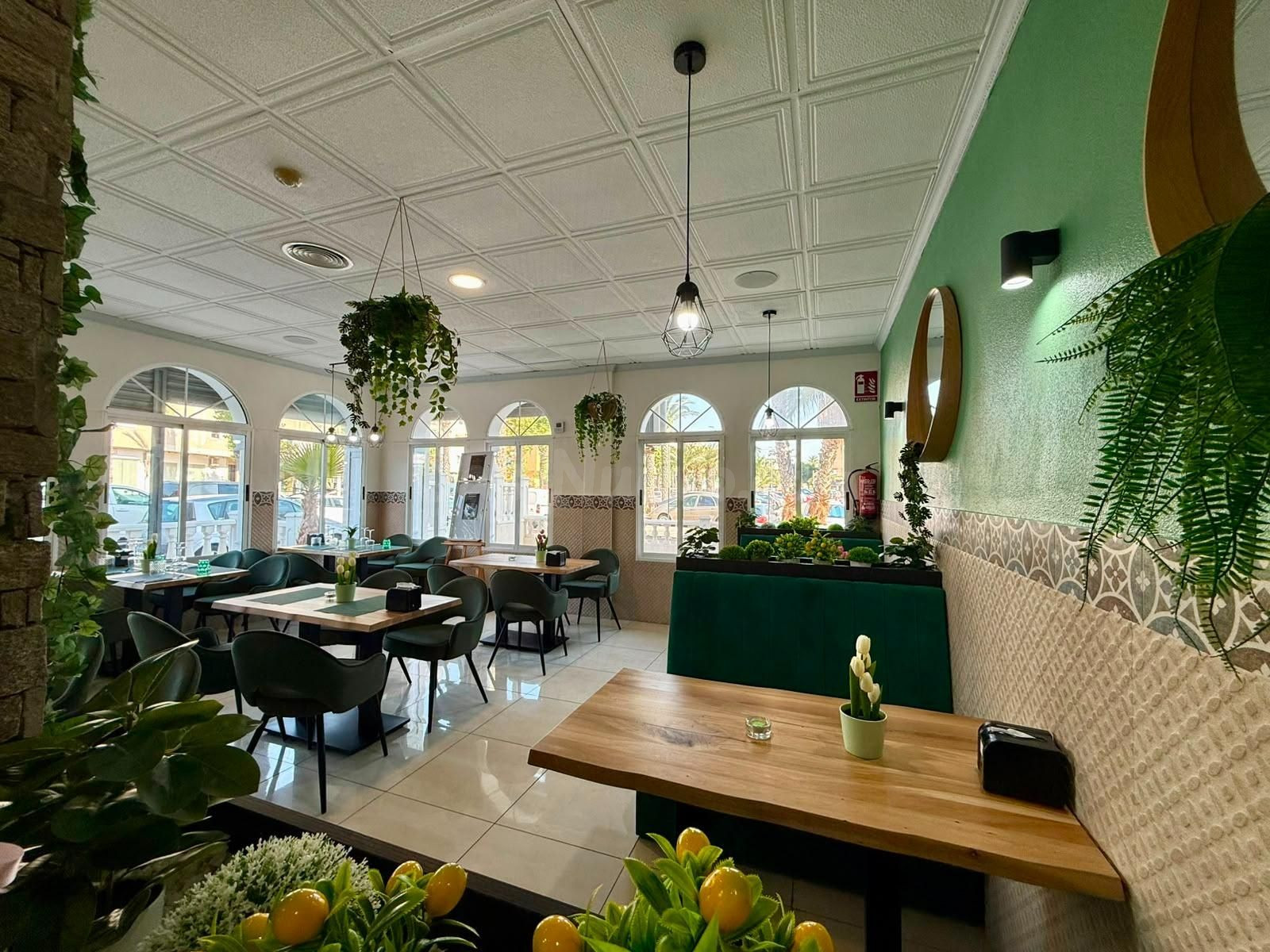 Local comercial 101m² en alquiler - Los secanos - foto 4