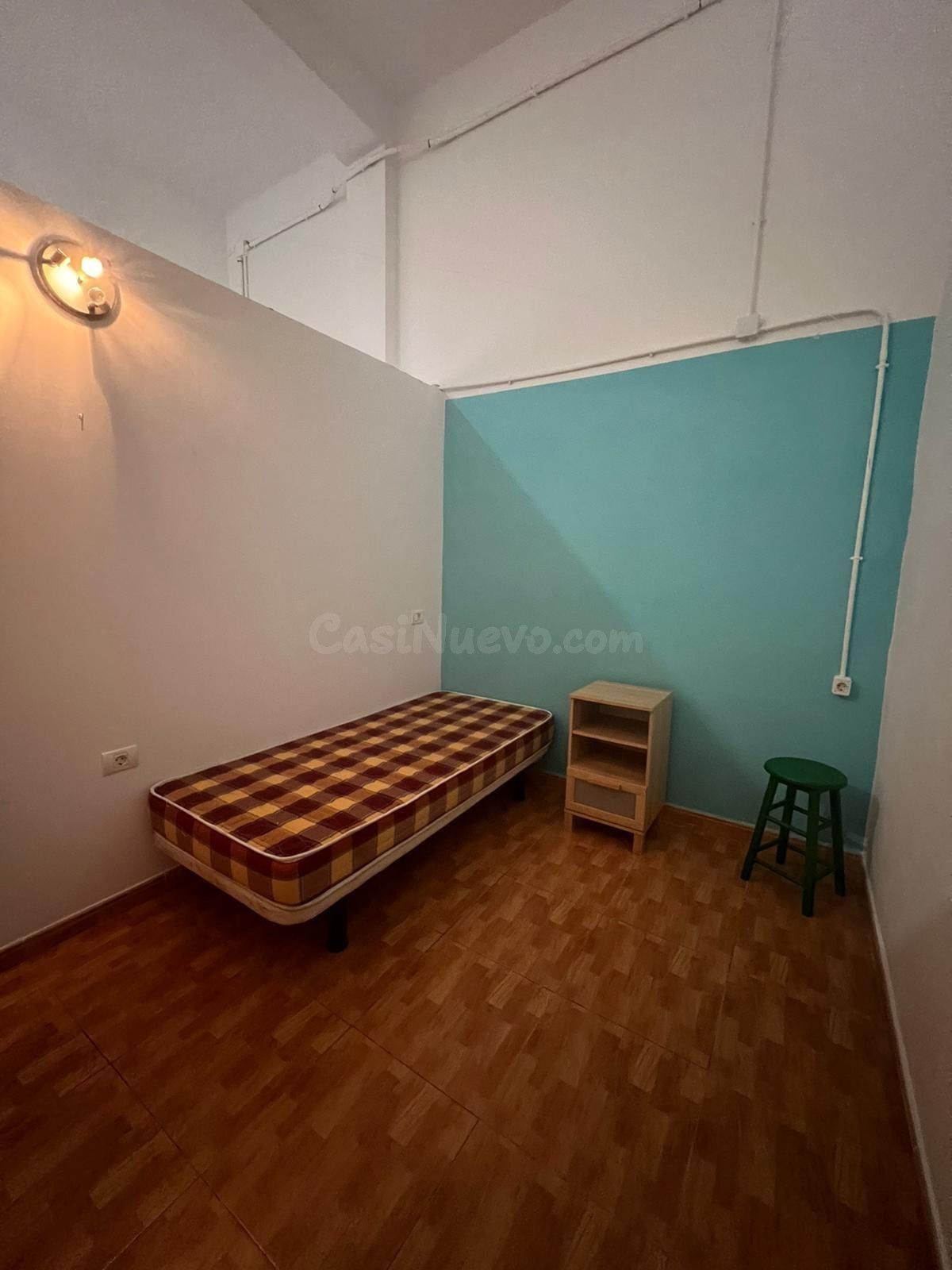 AMPLITUD, PATIO Y UBICACIÓN PRIVILEGIADA EN SAN MIGUEL DE GE - foto 3