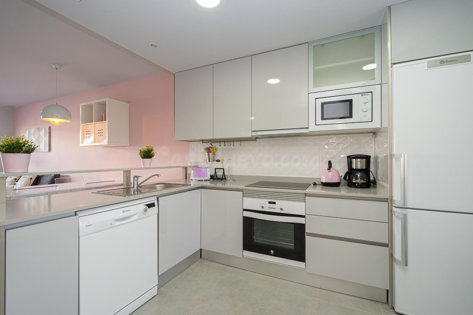 ¡Exclusivo apartamento en esquina de 2 dormitorios con jardí - foto 2