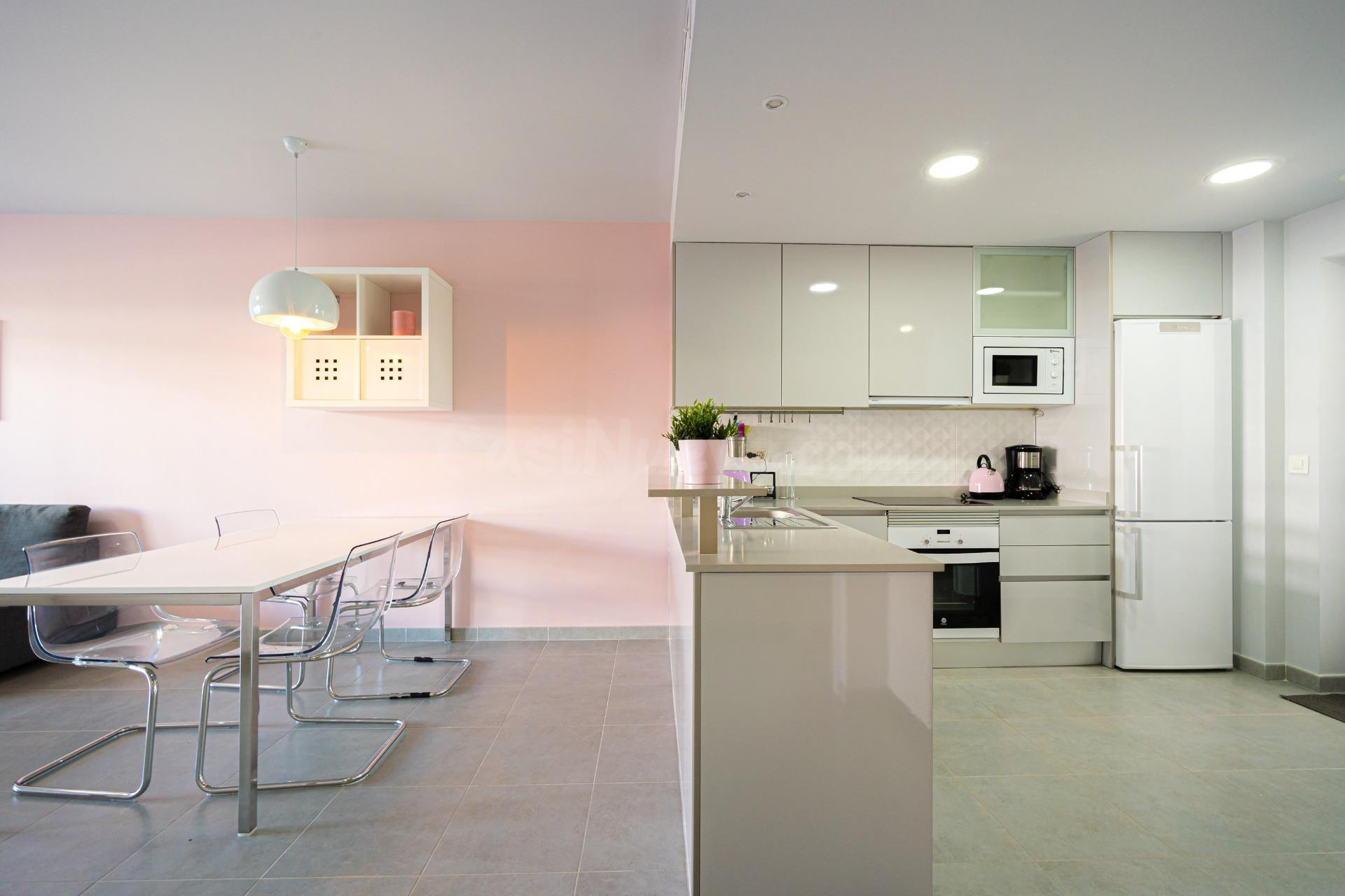 ¡Exclusivo apartamento en esquina de 2 dormitorios con jardí - foto 3