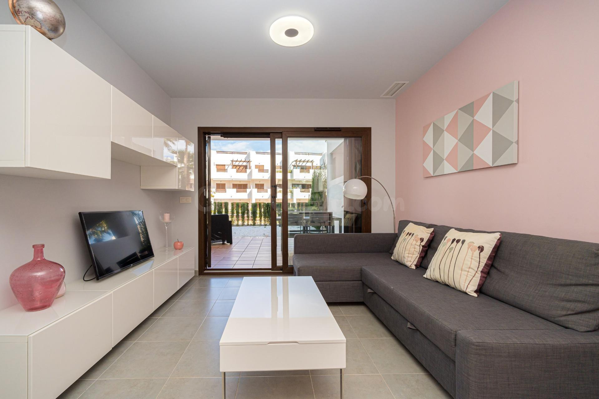 ¡Exclusivo apartamento en esquina de 2 dormitorios con jardí - foto 5
