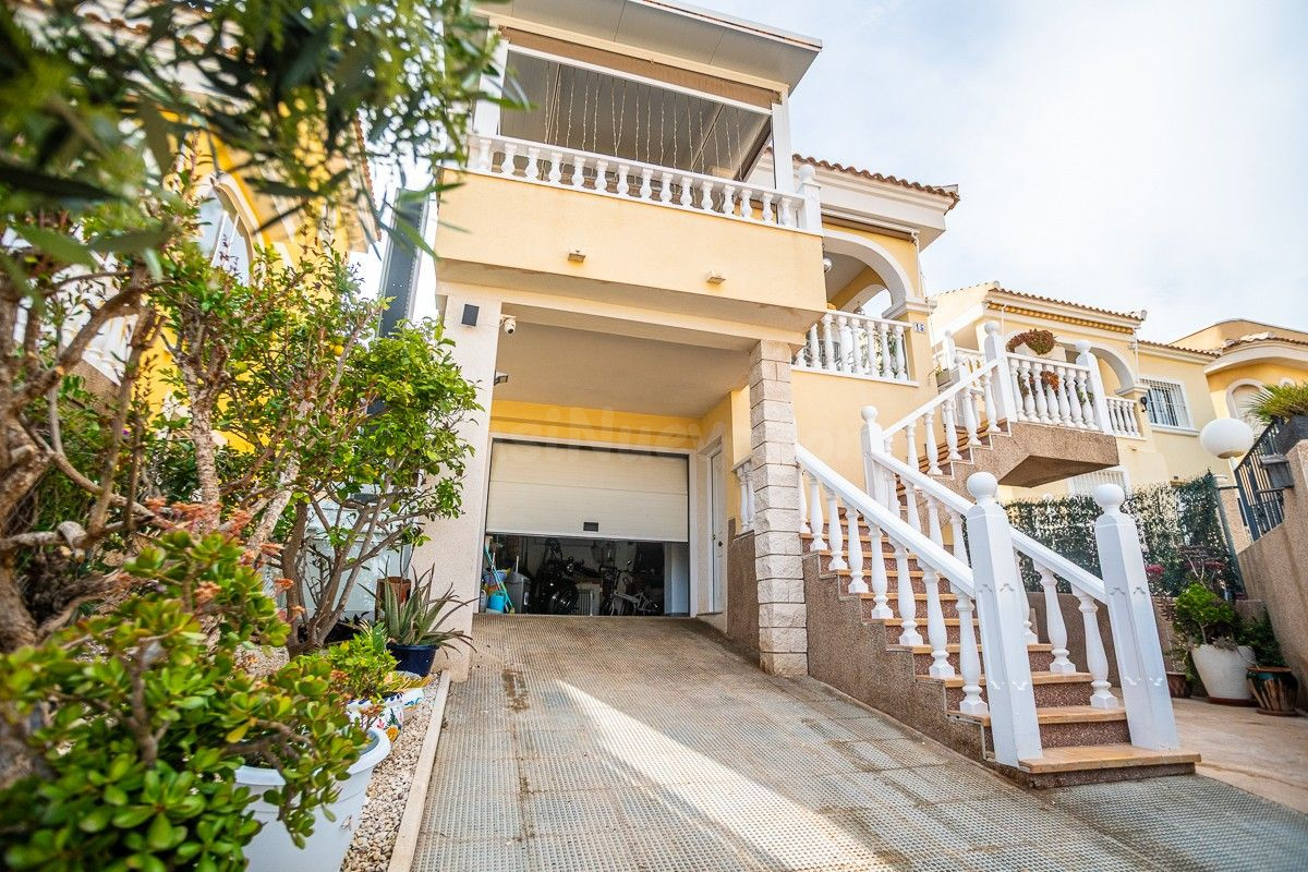 Villa 3 habitaciones 92m² en venta - La marina