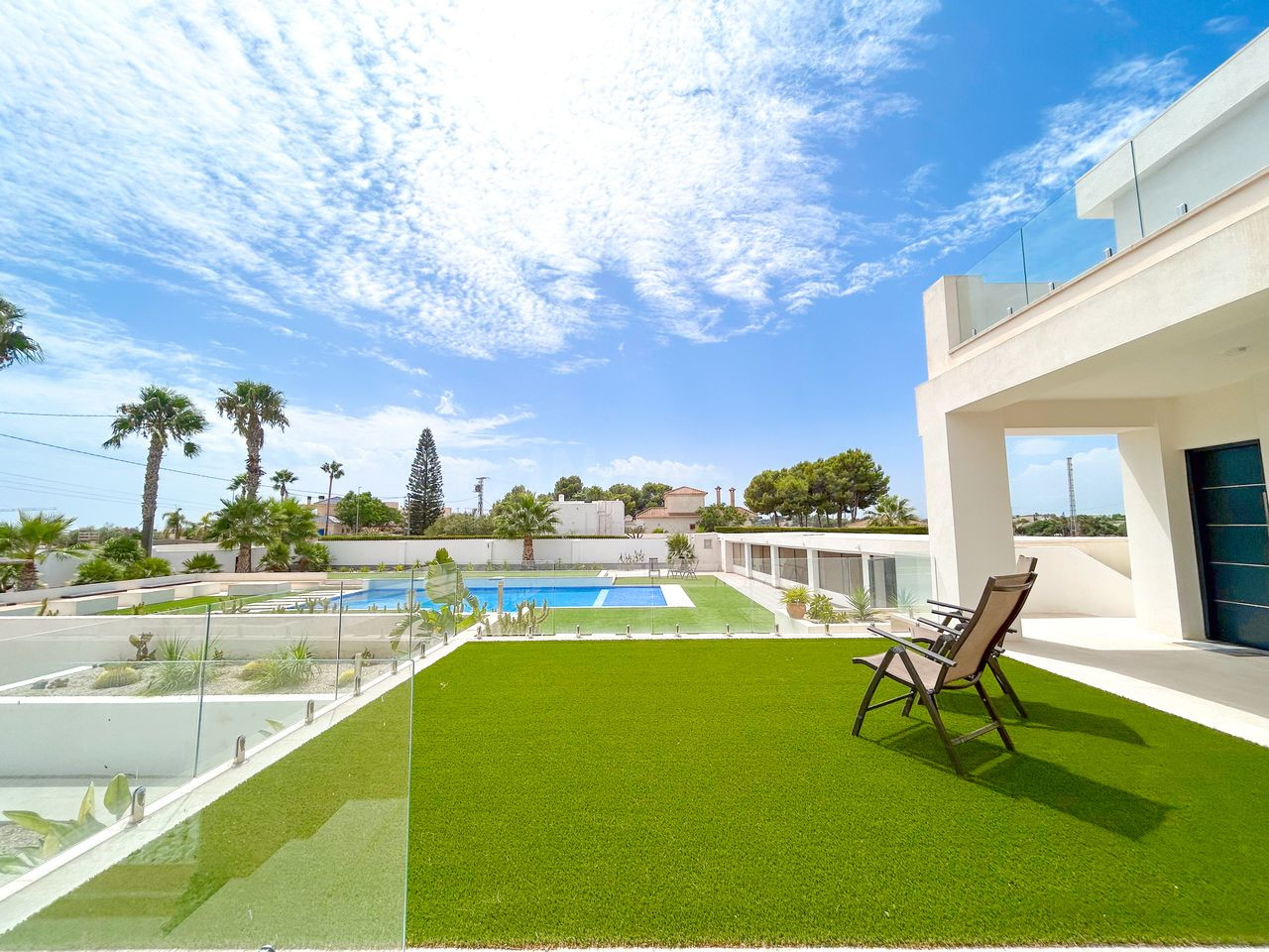 Villa 8 habitaciones 377m² en venta - Pueblo 8 - foto 3
