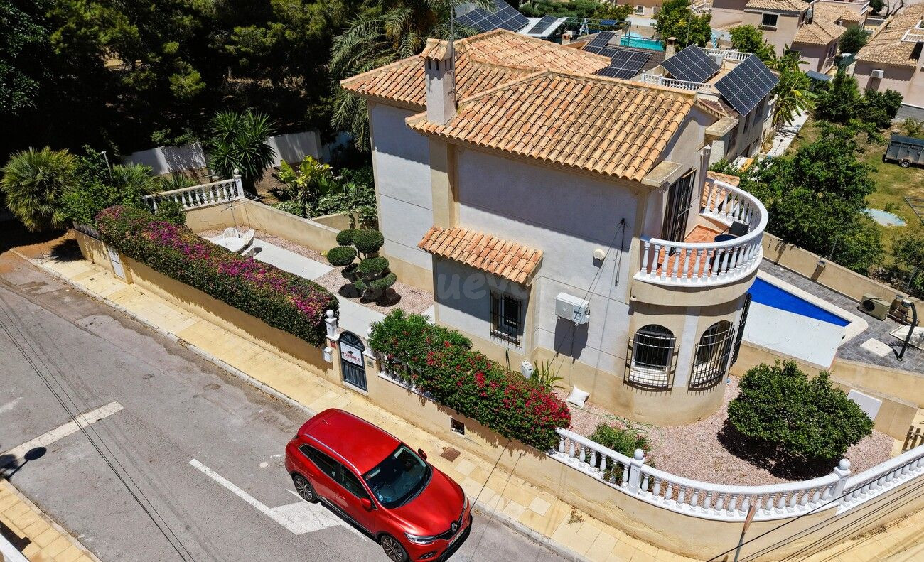 Villa 3 habitaciones 184m² en venta - Las Filipinas