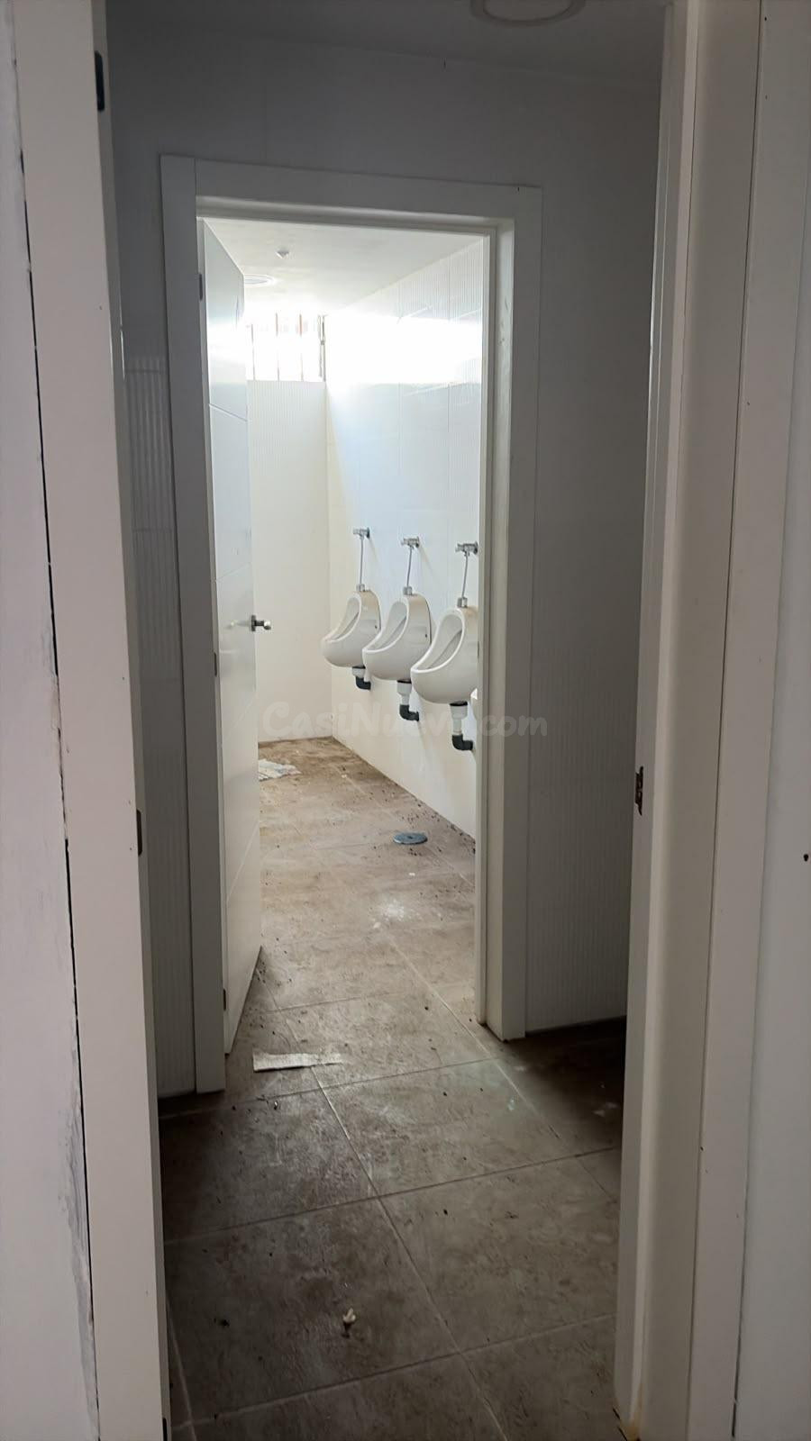LOCAL COMERCIAL EN ALQUILER A POCOS METROS DE PLAYA MARTIÁNE - foto 5