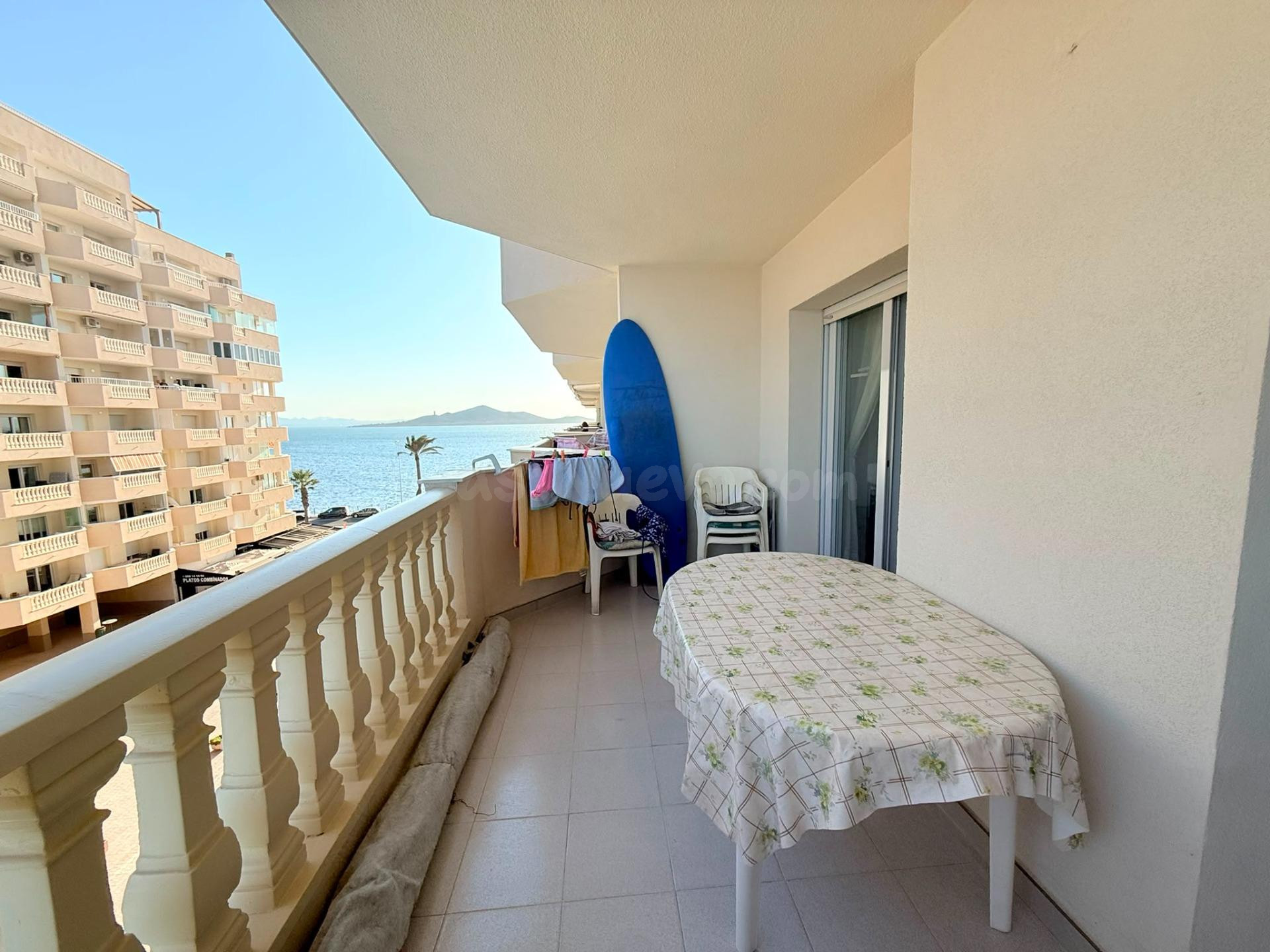 Vivienda con vistas al Mediterráneo y piscina en Urbanizació - foto 5