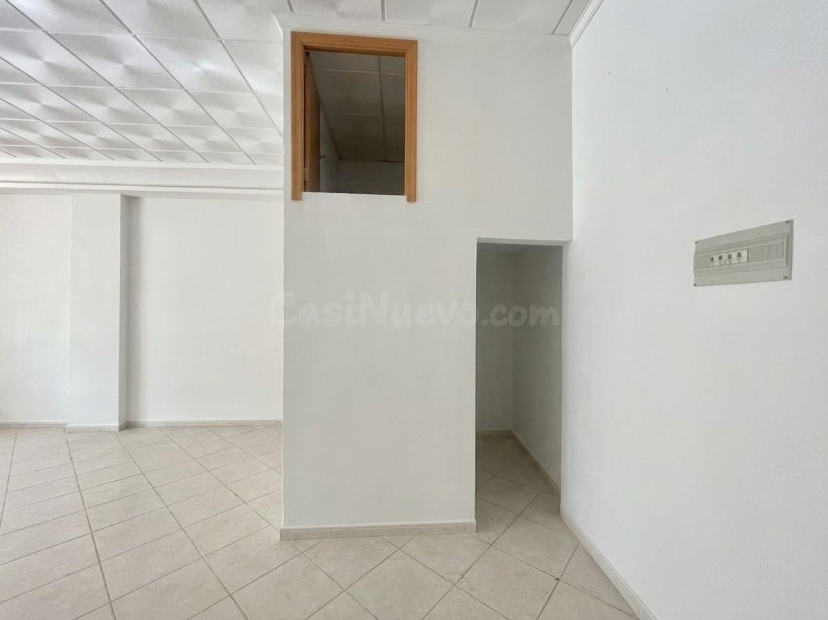 LOCAL COMERCIAL A 250 METROS DE LA PLAYA - foto 3