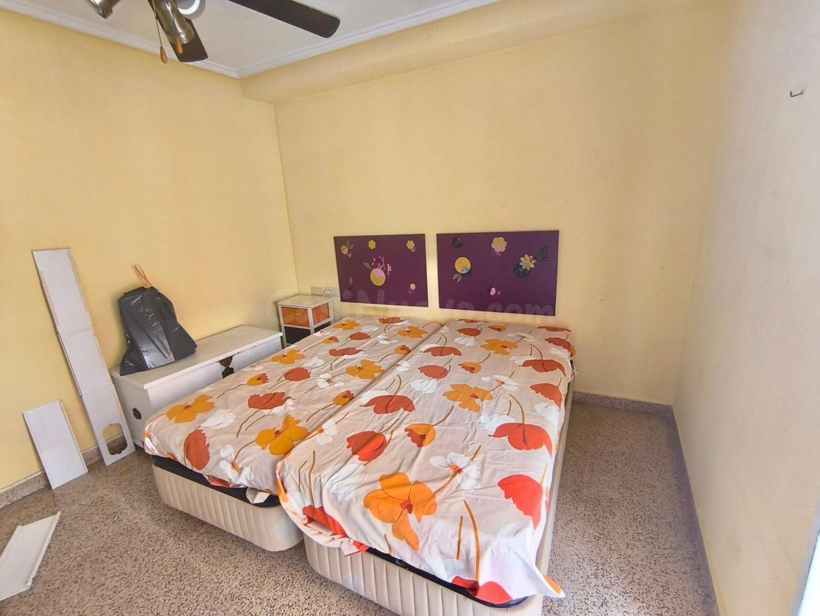 Oportunidad Única: Amplio Piso en Santa Pola a Solo 100 Metr - foto 4
