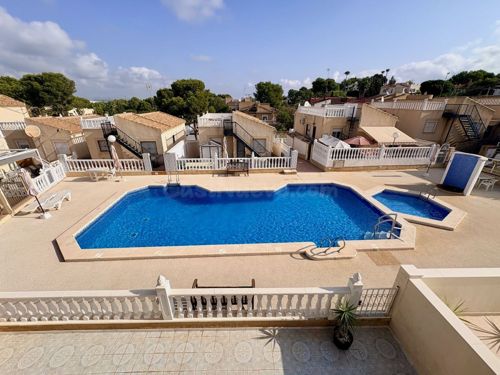 Chalet en conjunto privado con piscina — Urbanización Los Ba - foto 3