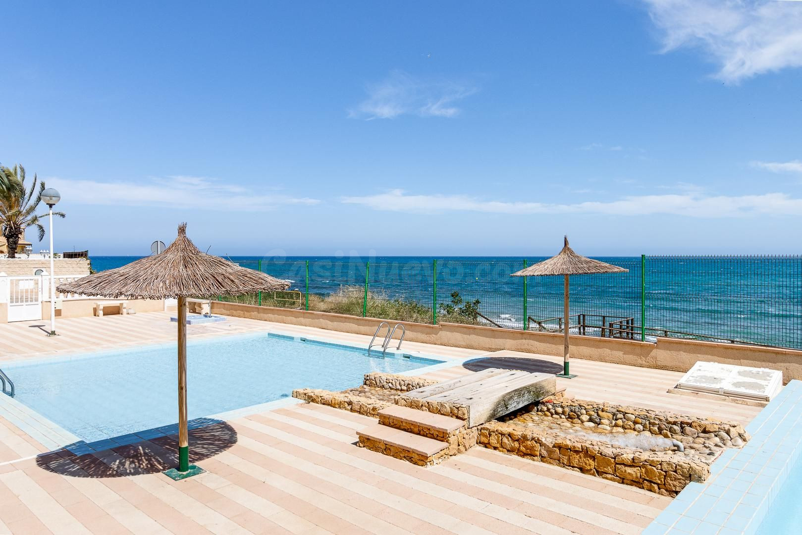 APARTAMENTO DE 2 DORMITORIOS 1 BAÑO EN LA MATA (TORREVIEJA)