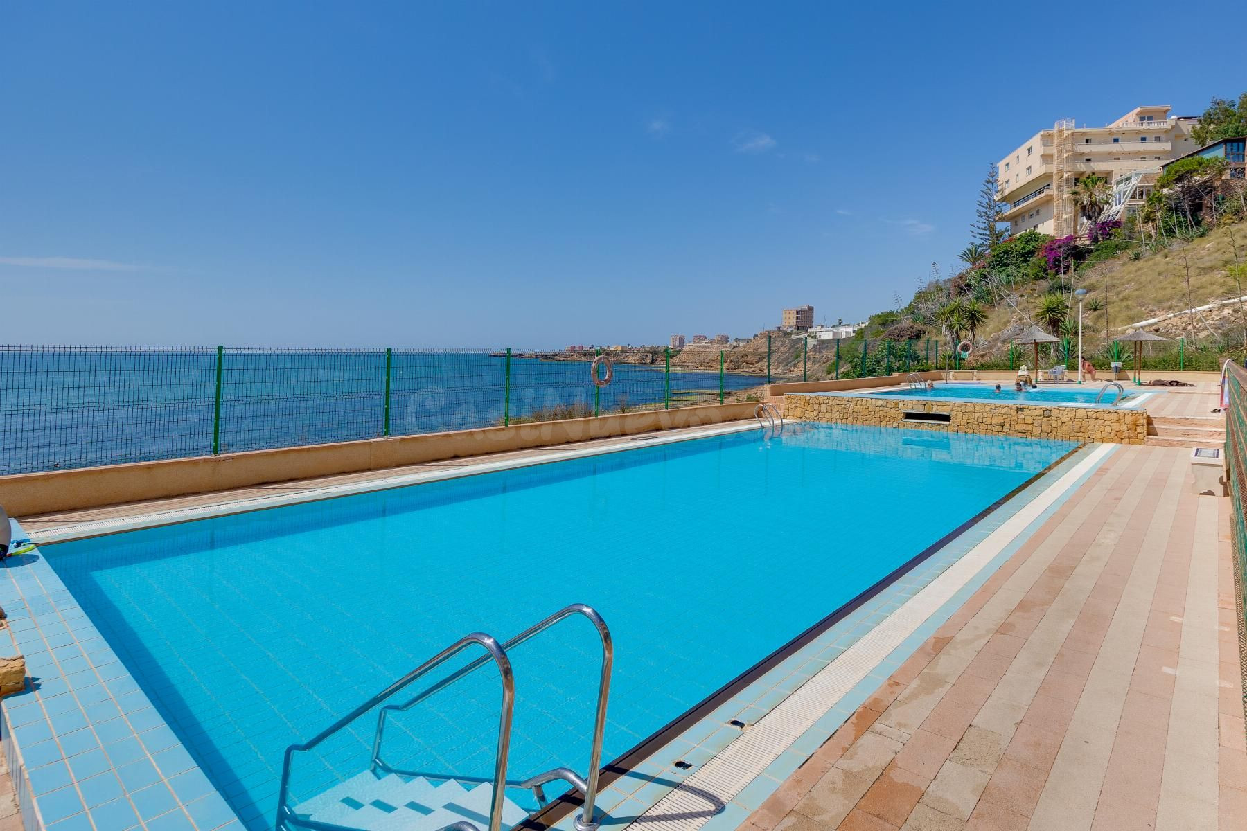 APARTAMENTO DE 2 DORMITORIOS 1 BAÑO EN LA MATA (TORREVIEJA) - foto 3