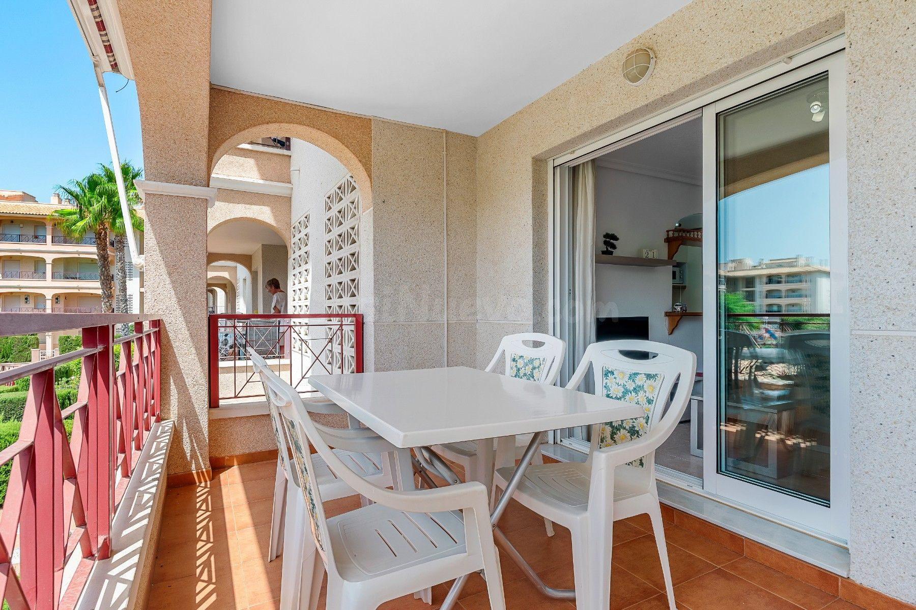 APARTAMENTO DE 2 DORMITORIOS 2 BAÑOS EN PLAYA FLAMENCA (ORIH - foto 4