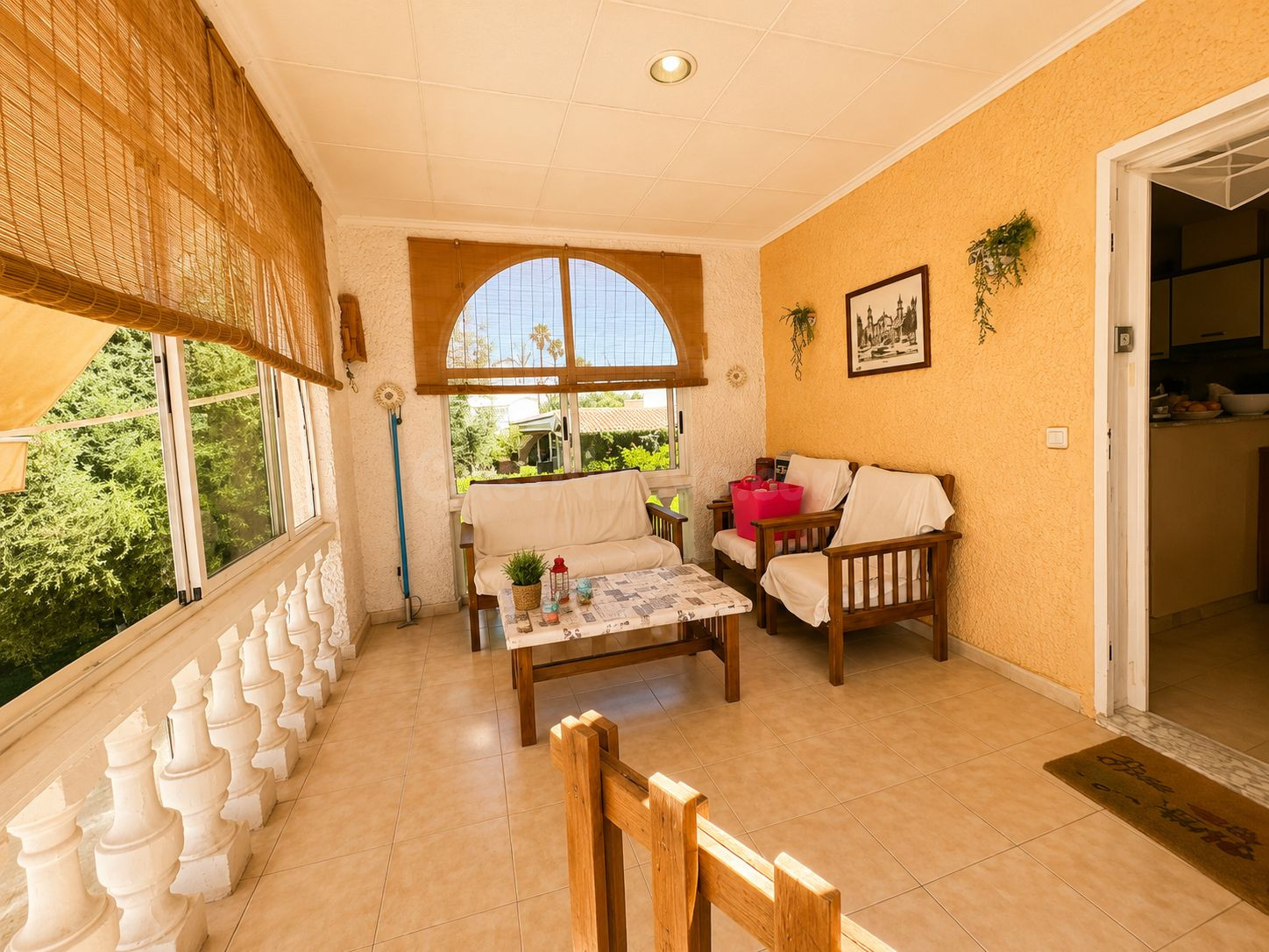 CHALET DE 5 DORMITORIOS Y 2 BAÑOS EN TORREVIEJA (SIESTA) - foto 4