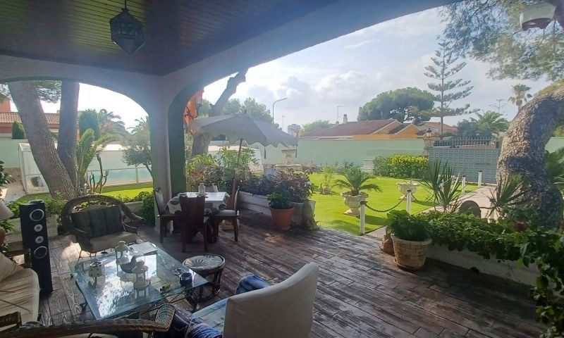 VILLA DE 3 DORMITORIOS, 3 BAÑOS EN CAMPO AMOR ( ORIHUELA COS - foto 2