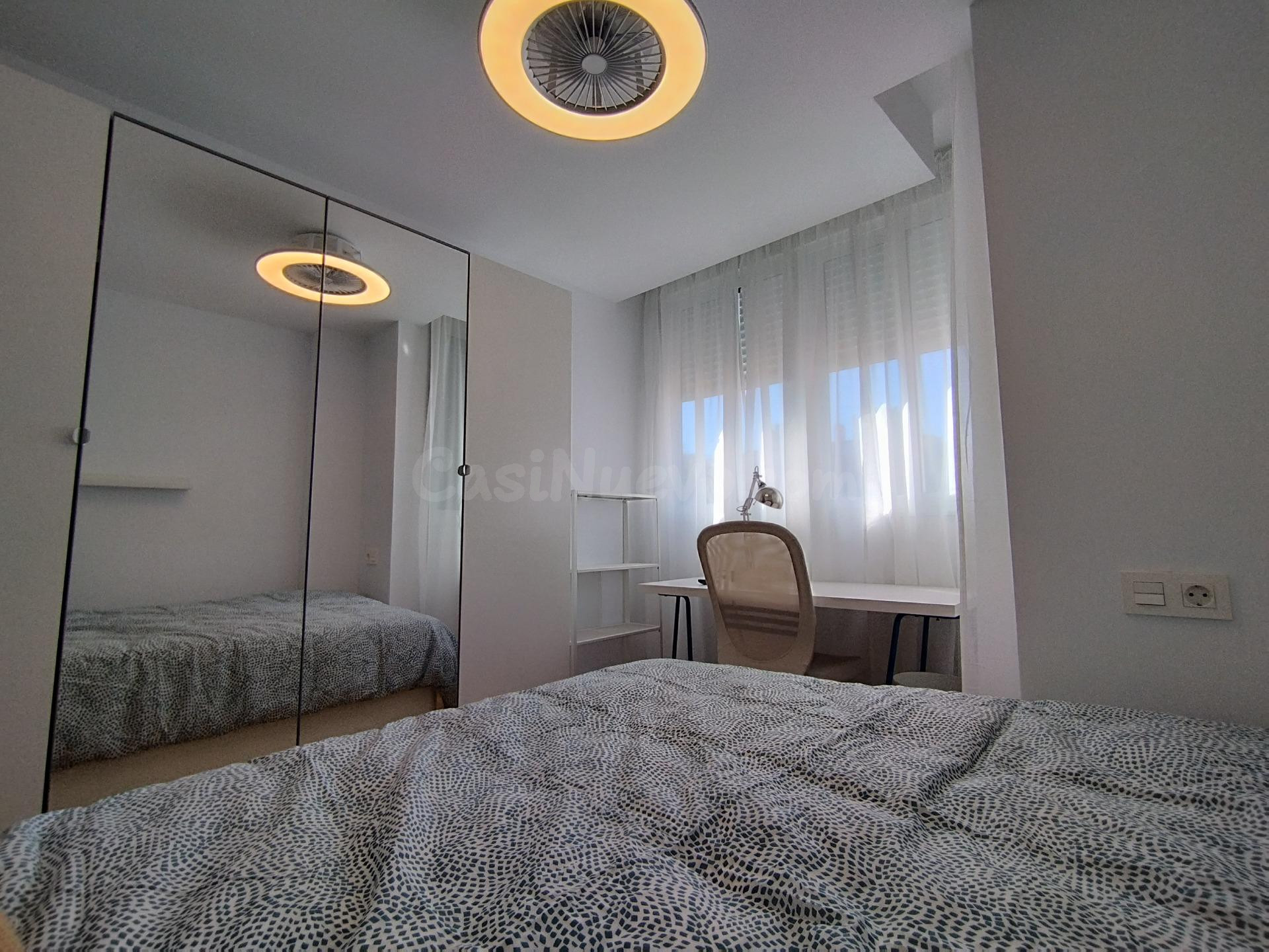 Habitación 5 habitaciones 130m² en alquiler - Santa Maria de Gracia
