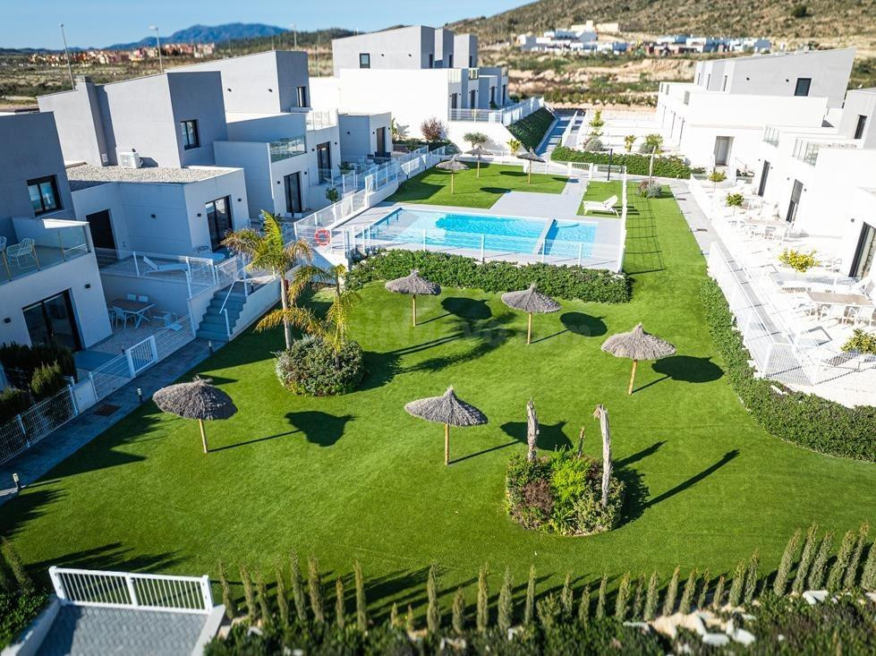 Adosados y villas adosadas de nueva construcción, listas par - foto 4