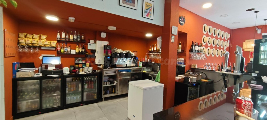 OPORTUNIDAD ÚNICA: Traspaso de Restaurante Emblemático en Pl - foto 5