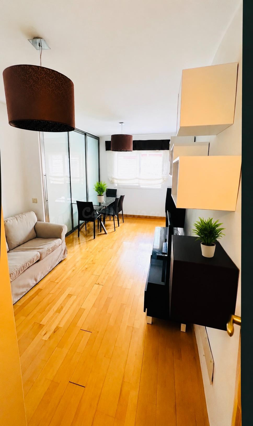 ALQUILER DE TEMPORADA | AMPLIO PISO EXTERIOR - CERCA DE ZONA - foto 4