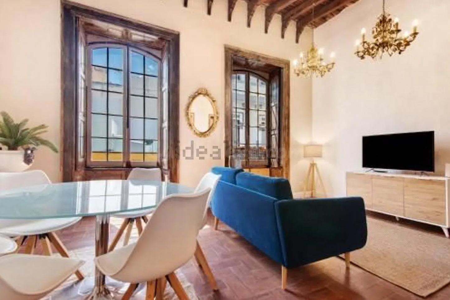 Casa 7 habitaciones 311m² en venta - Vegueta - foto 3